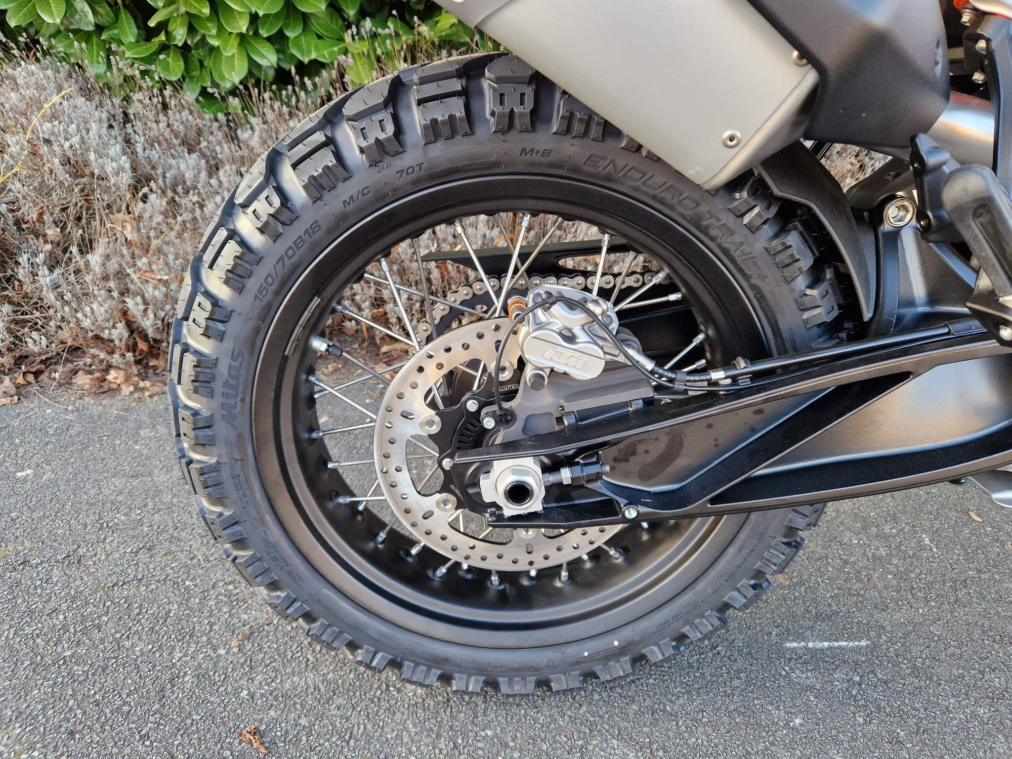 SOLD 2024 KTM 890 R X-Ring Euro 5